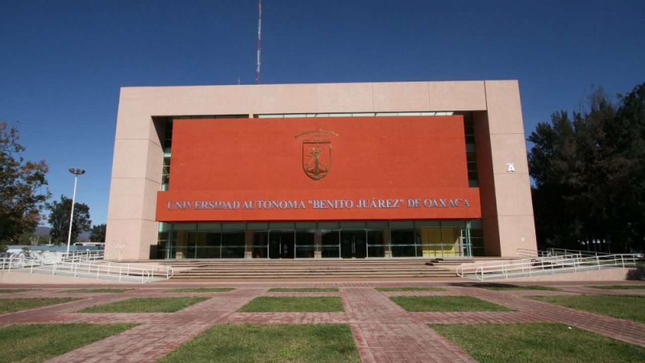 Inicia carrera por Rectoría de la UABJO