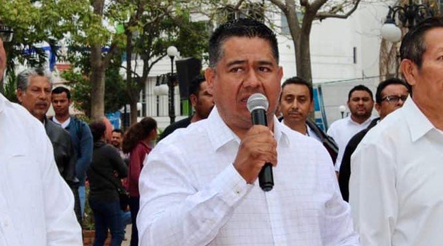 Video: Alcalde de Cintalapa se burla de funcionarias que participaron en paro | El Imparcial de Oaxaca