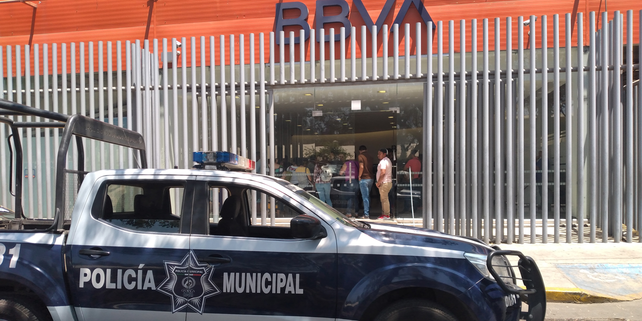 Asaltan a cuentahabientes en Bancomer de Calzada Madero | El Imparcial de Oaxaca