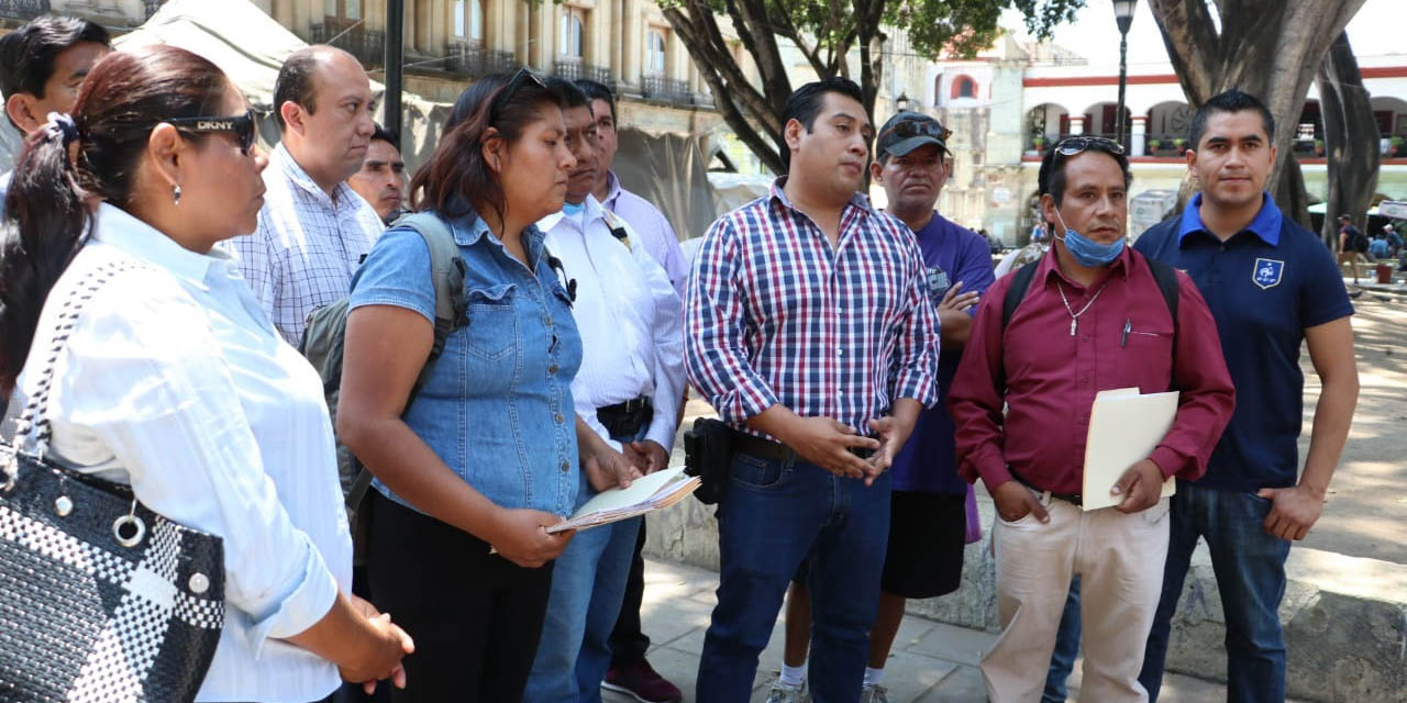 Protestan meseros independientes en Oaxaca | El Imparcial de Oaxaca