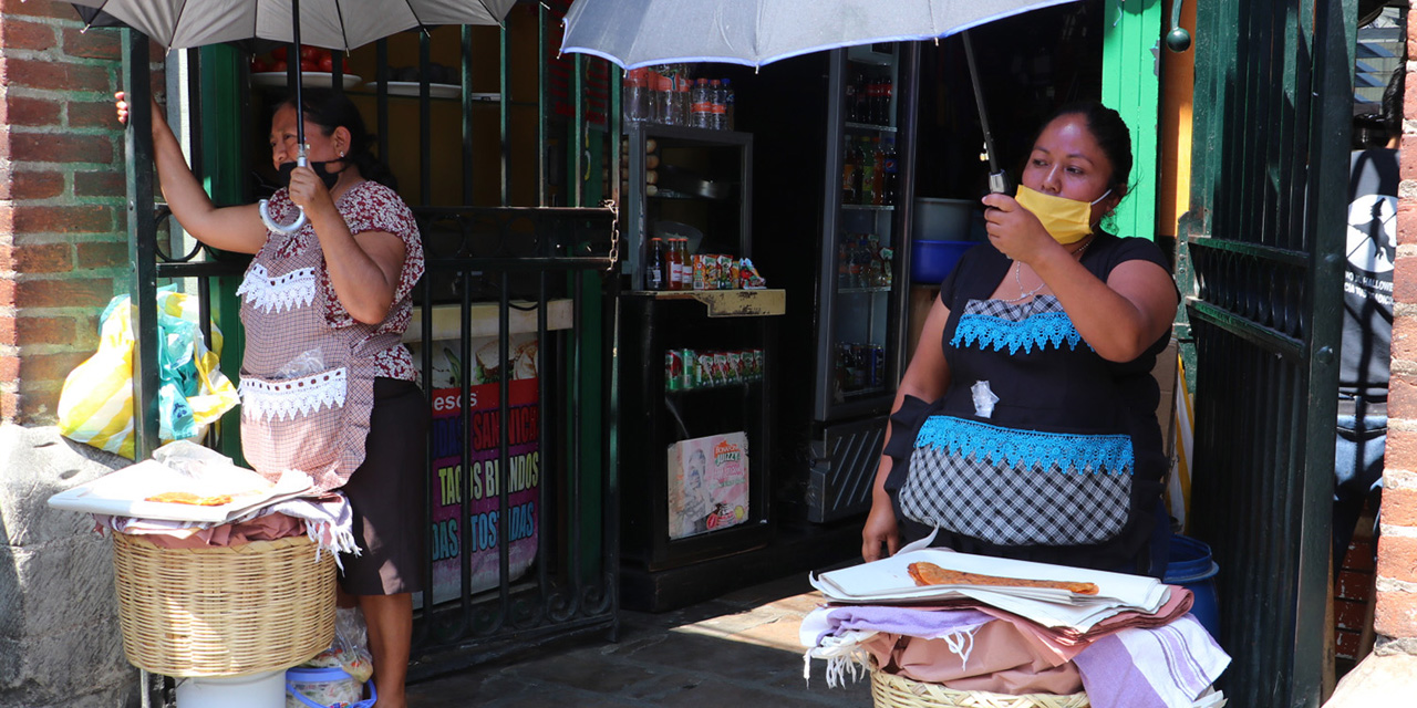Comerciantes desafían la contingencia | El Imparcial de Oaxaca