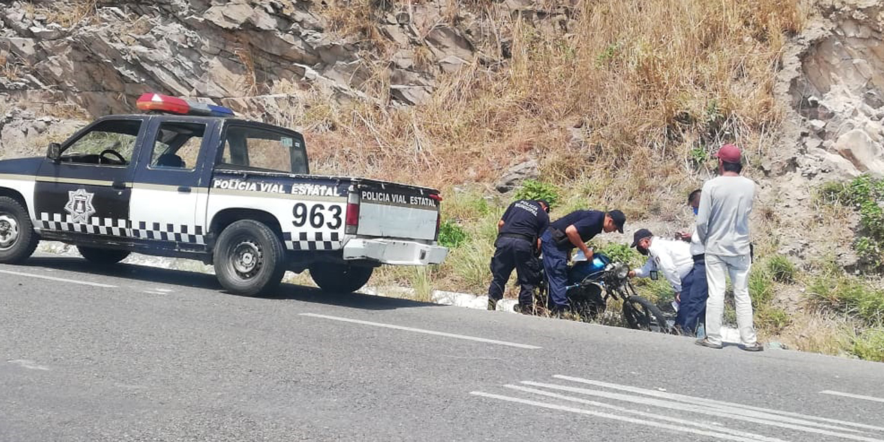 Motociclista derrapa en carretera a Matías Romero | El Imparcial de Oaxaca