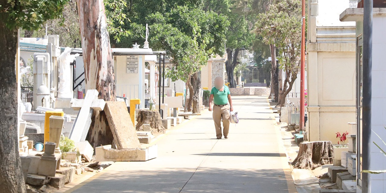 Sepultureros temen ante inhumaciones por Covid-19 en Oaxaca | El Imparcial de Oaxaca