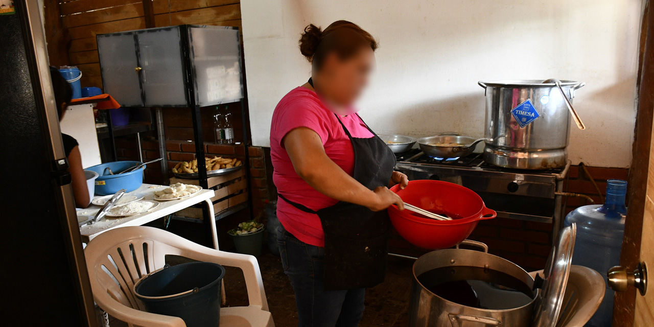 Los rostros de la pobreza en una cocina comunitaria | El Imparcial de Oaxaca