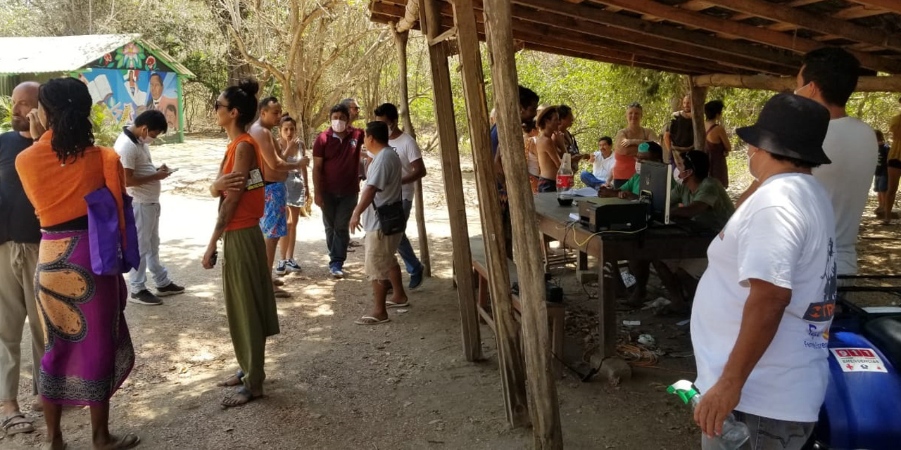 Zipolite identifica a turistas varados por medio de censo | El Imparcial de Oaxaca