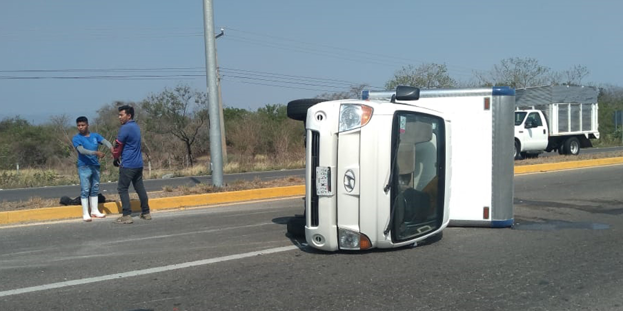 Ataca a su exesposa a machetazos en Salina Cruz