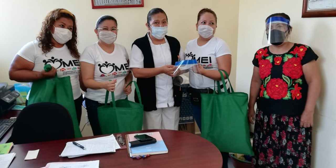Mujeres Emprendedoras del Istmo donan 100 caretas al Hospital General de Juchitán | El Imparcial de Oaxaca