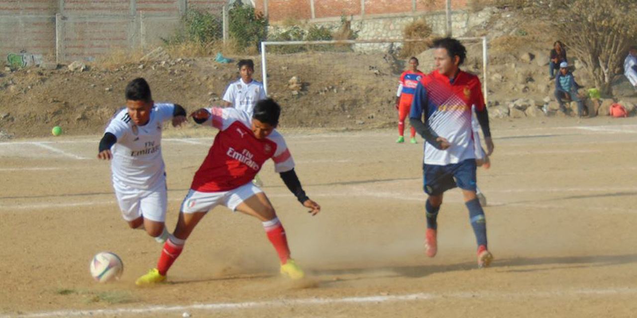 Relámpago golea a Búhos en Torneo de Futbol 7 CIELO | El Imparcial de Oaxaca