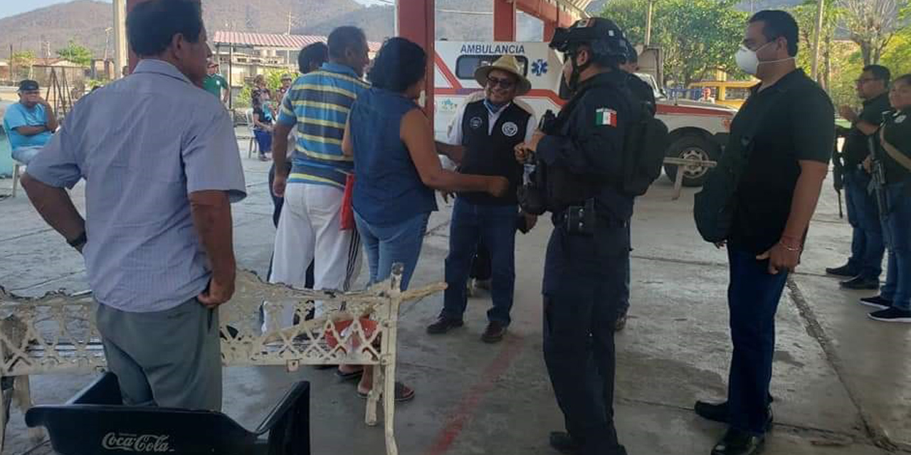 Policía evita linchamiento en Astata | El Imparcial de Oaxaca