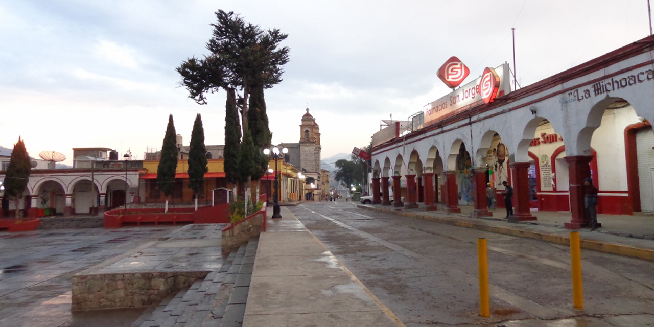 Pobladores de Tlaxiaco se quejan por la falta de libre tránsito | El Imparcial de Oaxaca