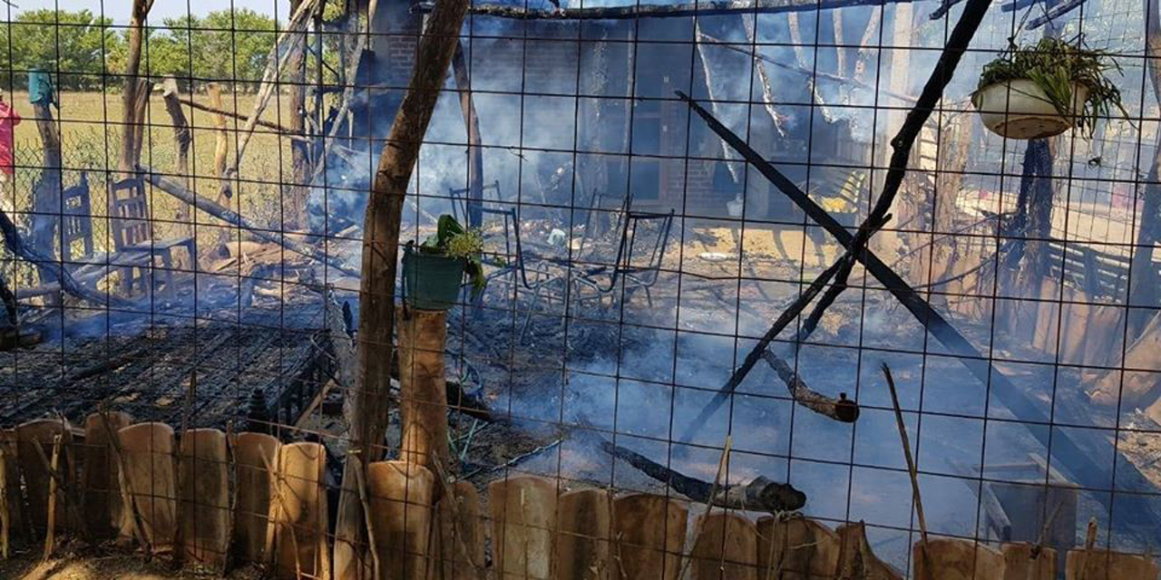Incendio acaba con vivienda en Ciudad Ixtepec; los afectados piden ayuda | El Imparcial de Oaxaca