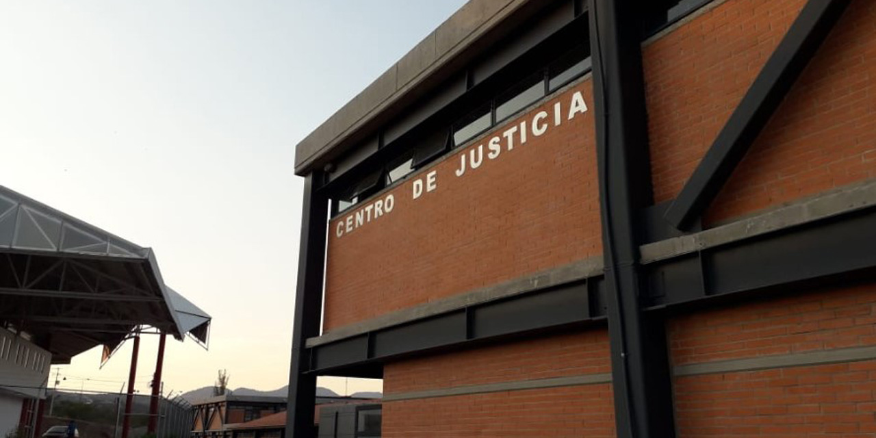 Vinculan a proceso a Vera Carrizal; permanecerá en prisión mientras se amplían investigaciones