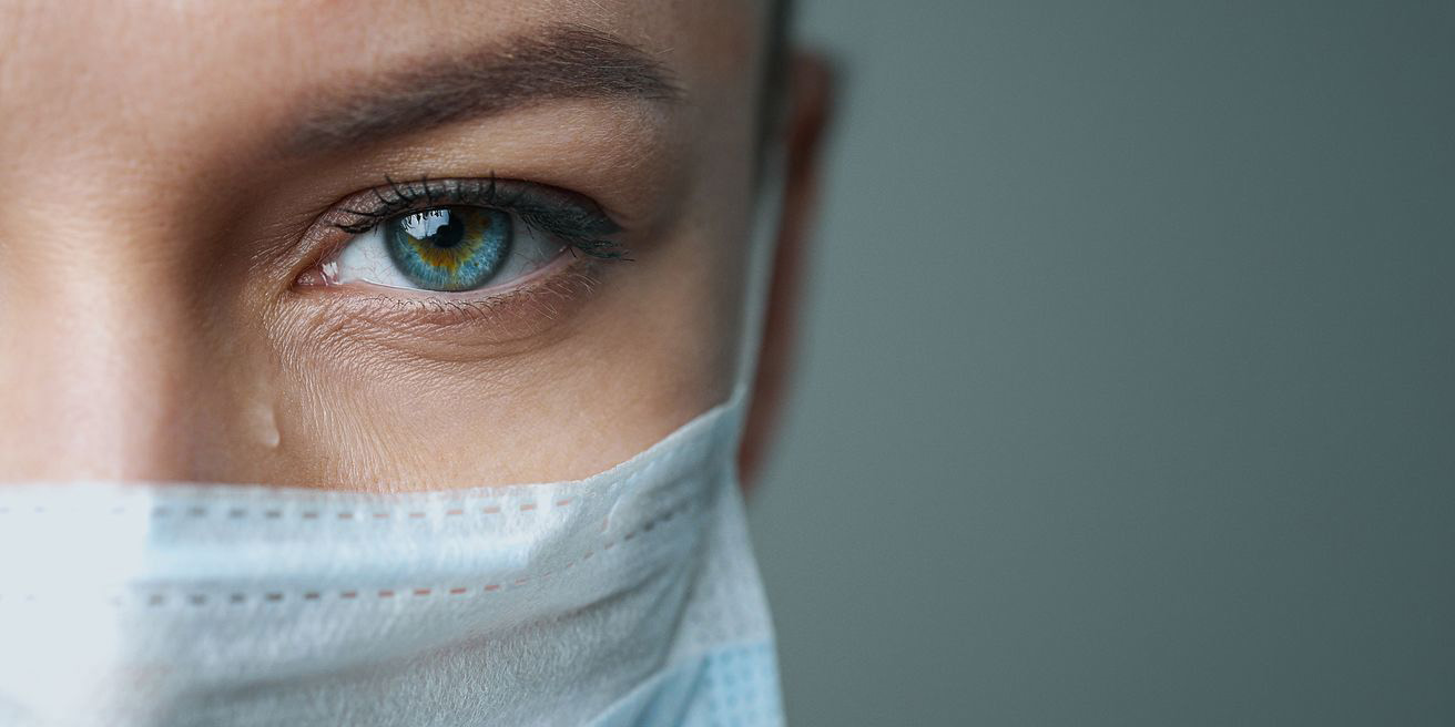 Lágrimas, portarían Covid-19 y serían factor de contagio: investigadores