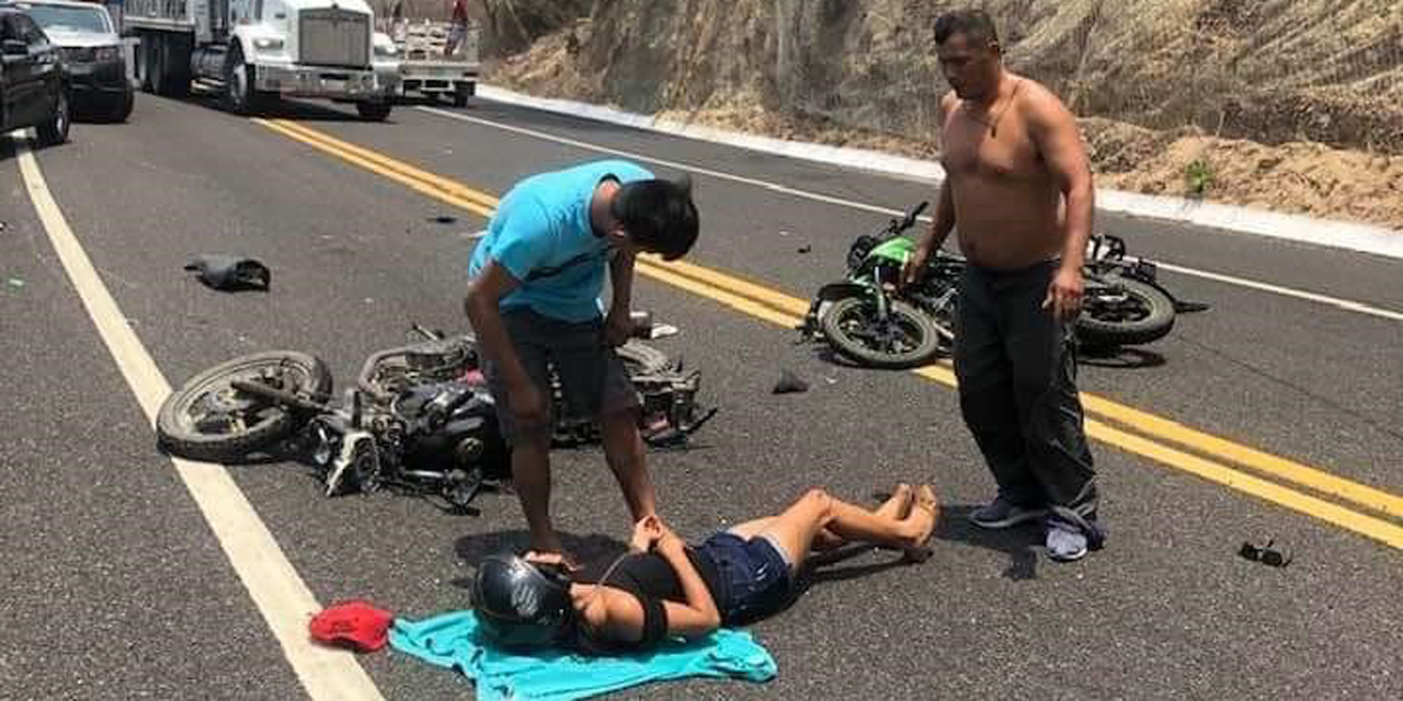 Fuerte choque entre motociclistas en Huatulco | El Imparcial de Oaxaca