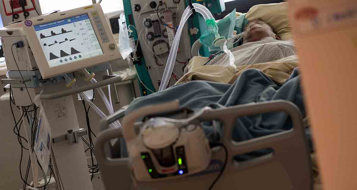 Video: Paciente con Covid-19 se escapa de hospital y regresa tras sentirse peor