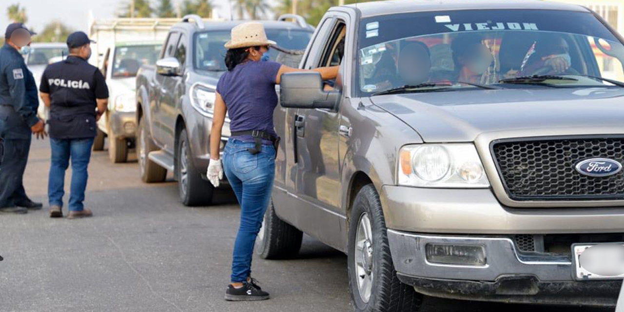 Piden a automovilistas extremar precaución por lluvias en la costa de Oaxaca