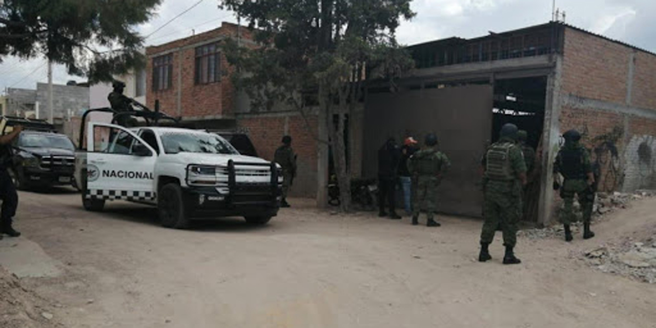Guardia Nacional detiene a dos sujetos en centro de Matías Romero | El Imparcial de Oaxaca