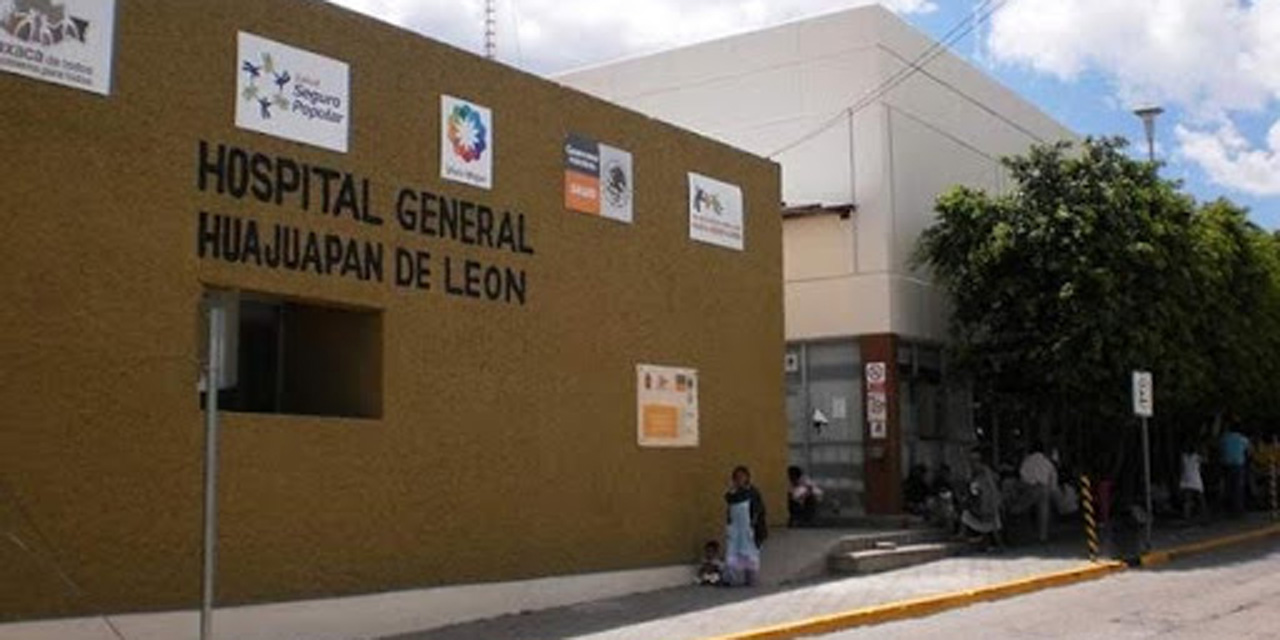 Denuncian negligencia en hospitales de Huajuapan