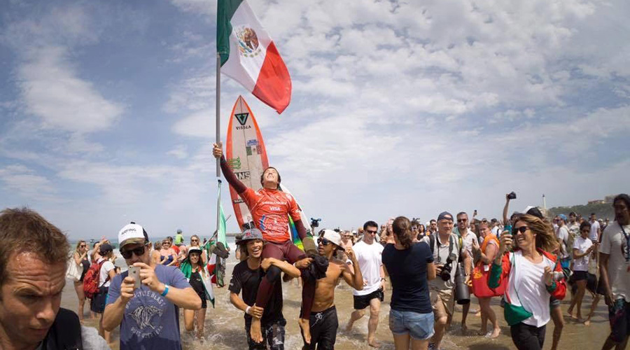 Jhony Corzo, revolucionando el surf mexicano