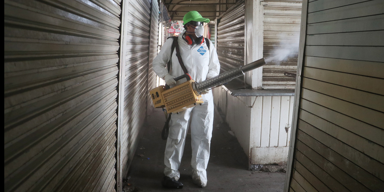 Sanitización elimina bacterias y virus en la calle | El Imparcial de Oaxaca