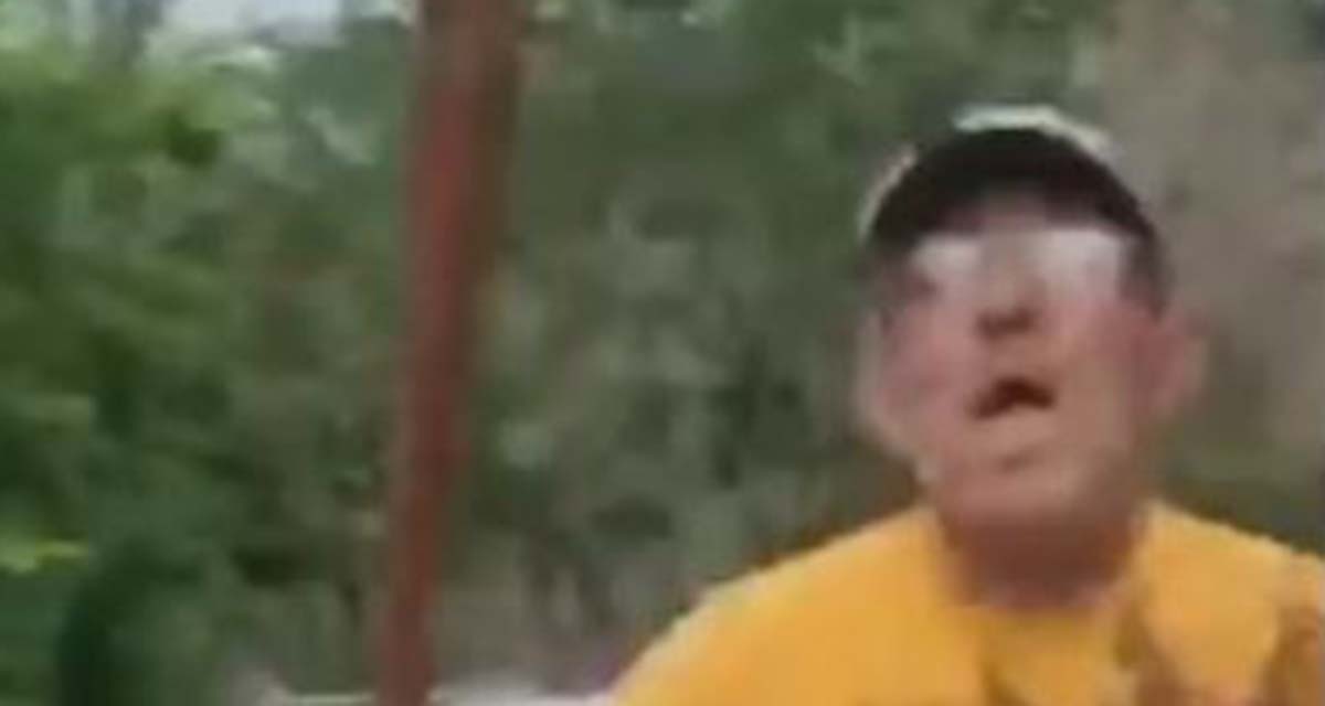 Video: Turistas italianos agreden a mujer en Guerrero que les reclamó por tirar basura en la calle