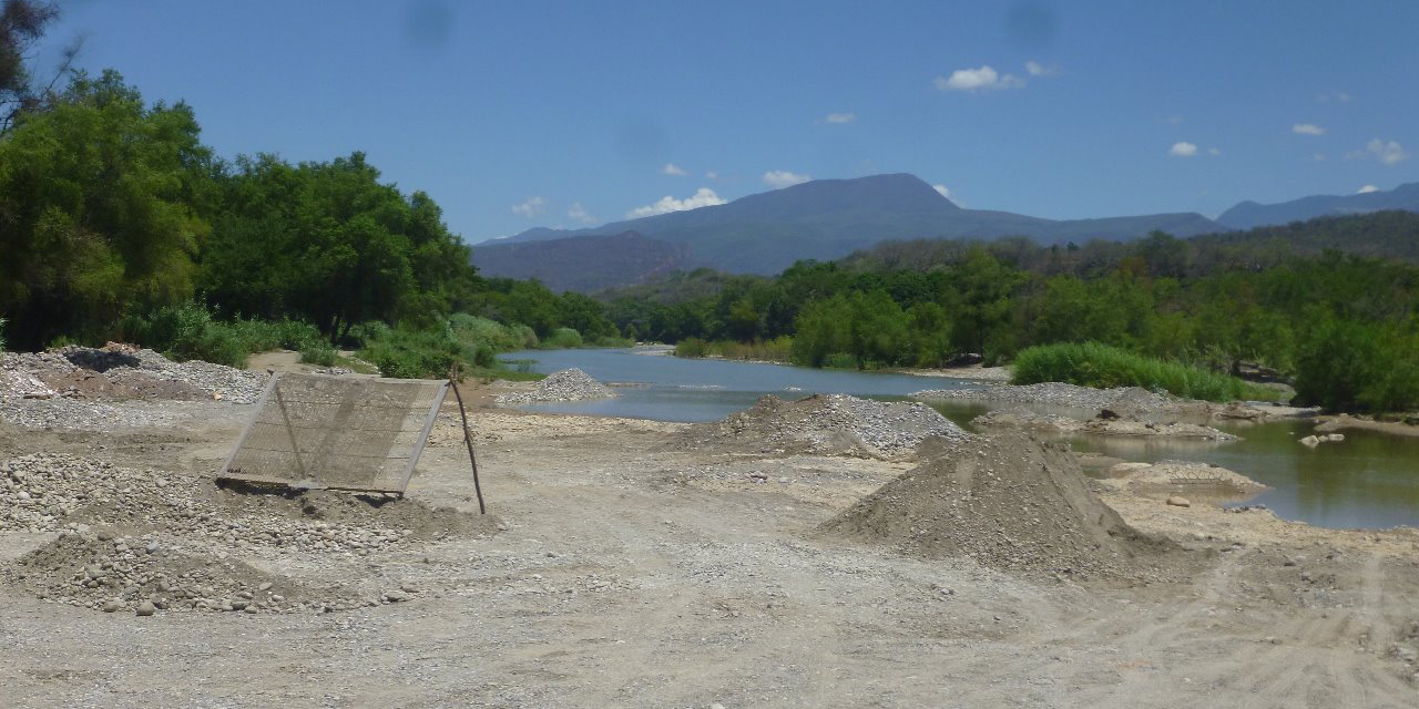 Buscan frenar extracción de materiales pétreos en Cuicatlán | El Imparcial de Oaxaca