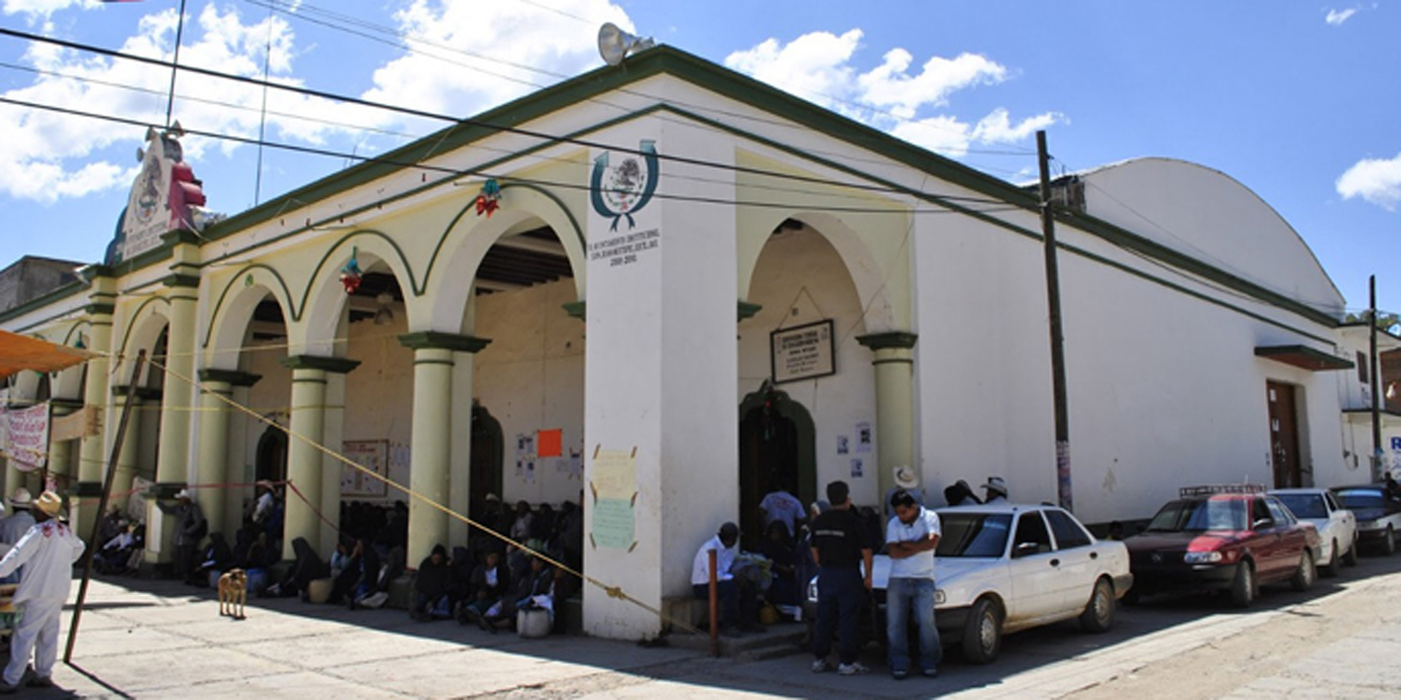 Denuncian retención de comunero en San Juan Mixtepec | El Imparcial de Oaxaca