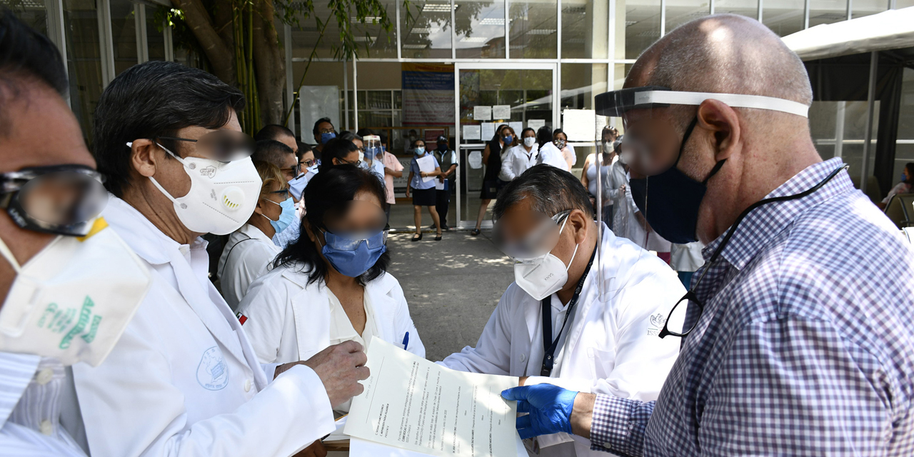 Donan mil cubrebocas al Hospital “Presidente Juárez” de Oaxaca