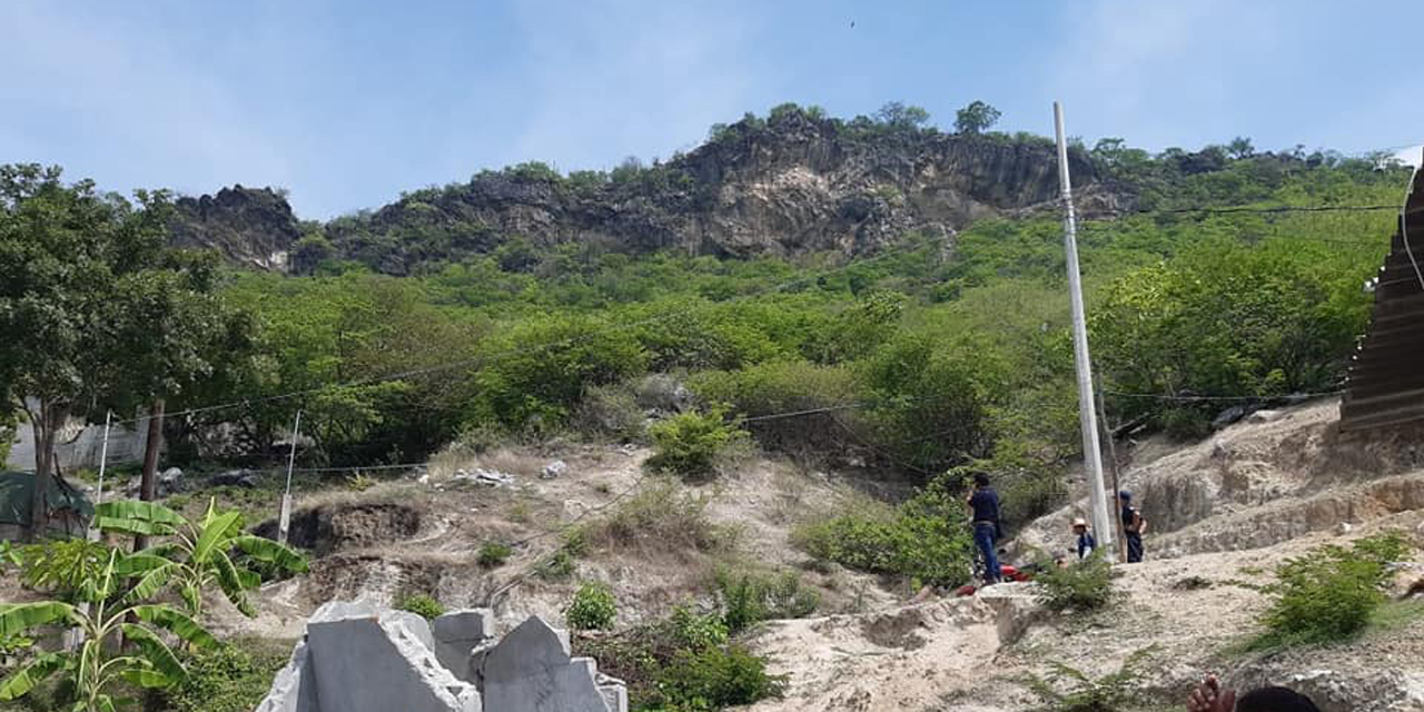 Se desgaja cerro en Mixtequilla por sismo | El Imparcial de Oaxaca