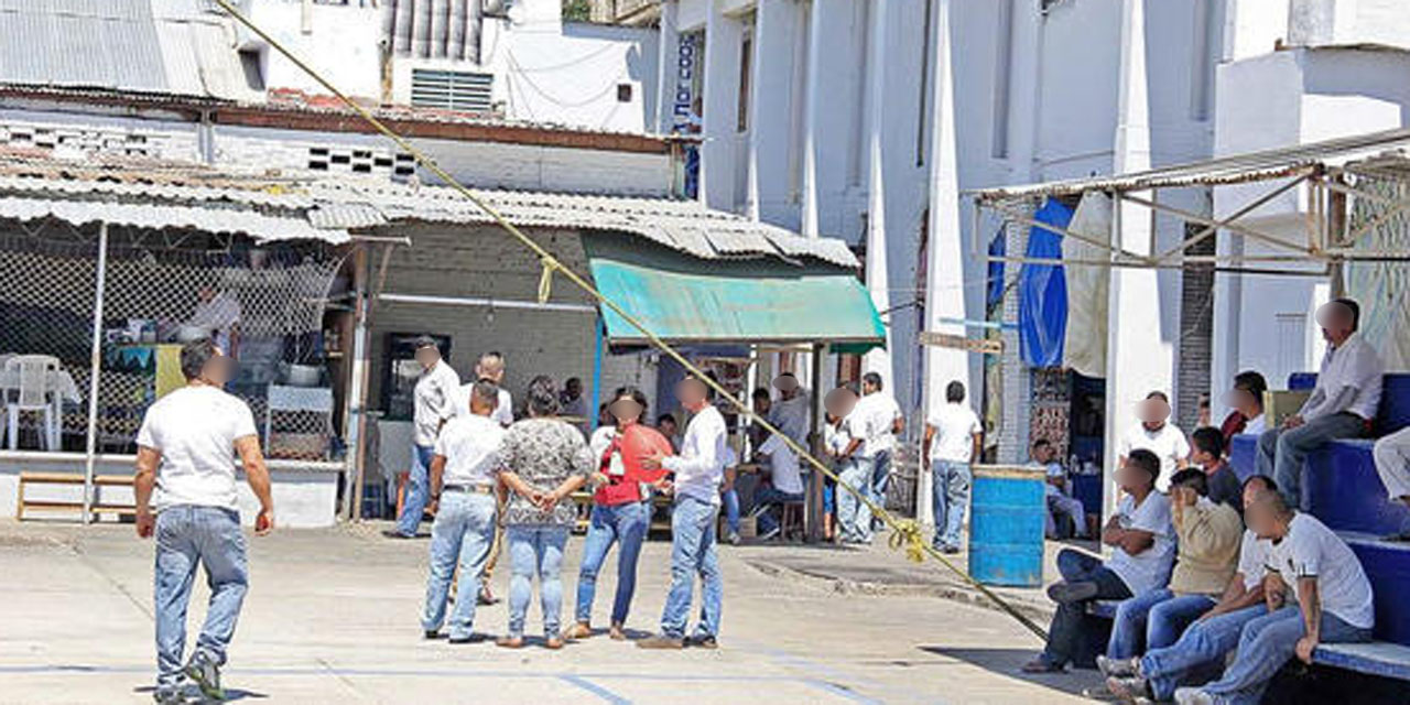 AMLO abandona áreas naturales protegidas