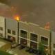 Incendio consume bodega de Amazon en California