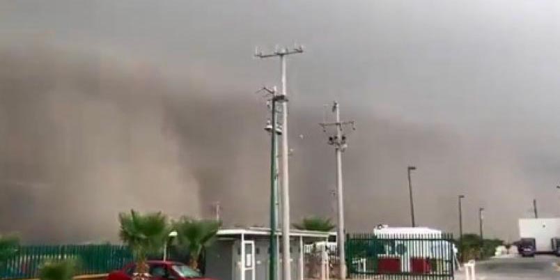 Video: Tormenta de arena invade Torreón | El Imparcial de Oaxaca