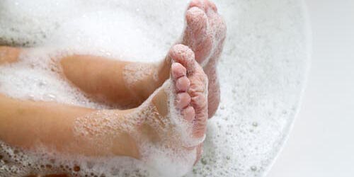 Esta es la razón por la que deberías limpiarte los pies antes de dormir | El Imparcial de Oaxaca