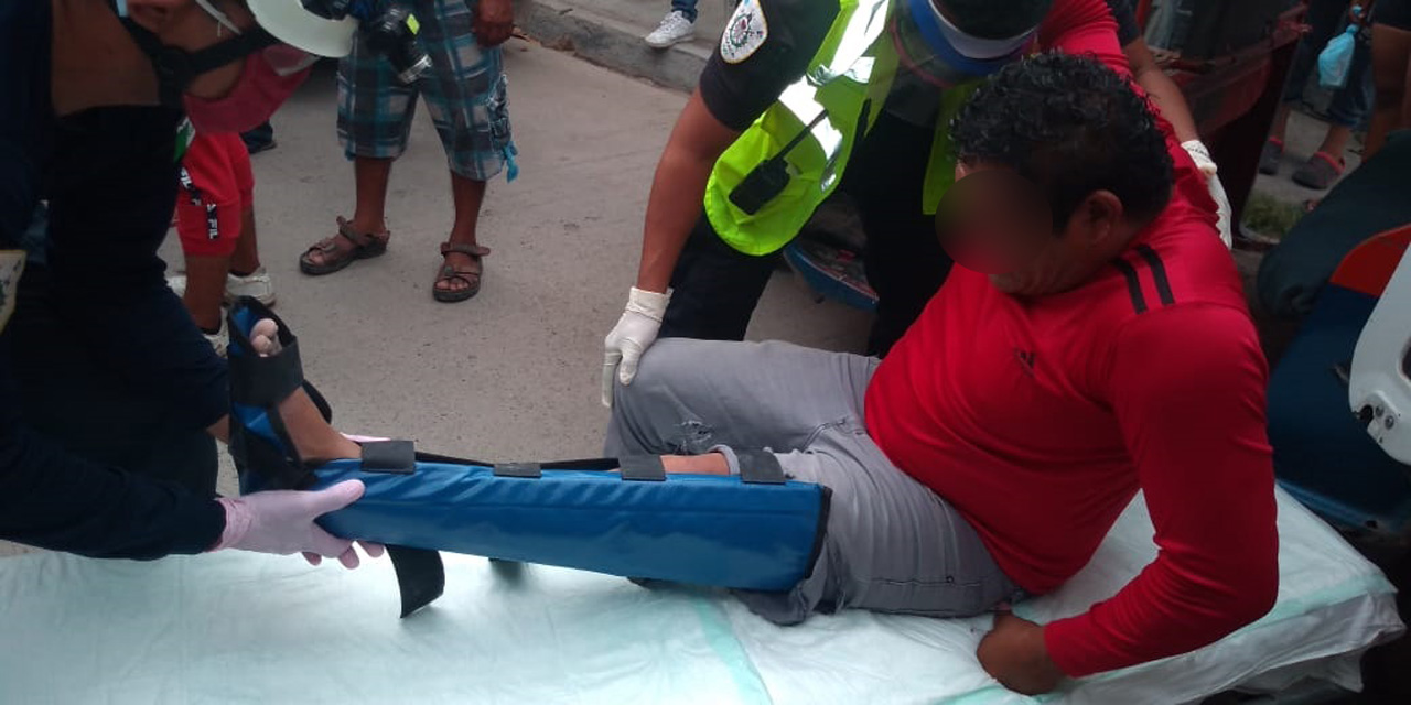 Conductor ebrio embiste a mototaxista en Juchitán