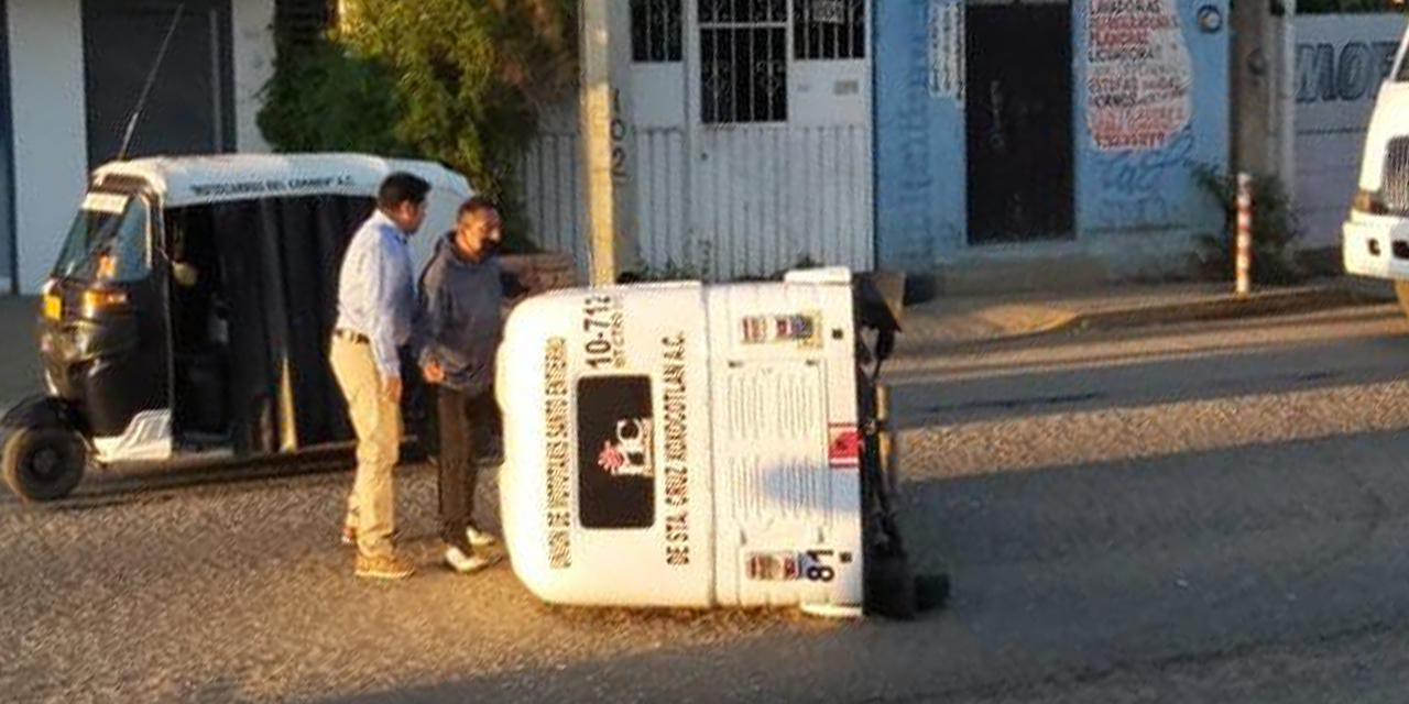 Derriban a mototaxi en Xoxocotlán | El Imparcial de Oaxaca
