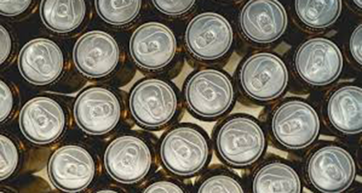 Detienen a dos por cargamento clandestino de cerca de ocho mil cervezas de lata | El Imparcial de Oaxaca