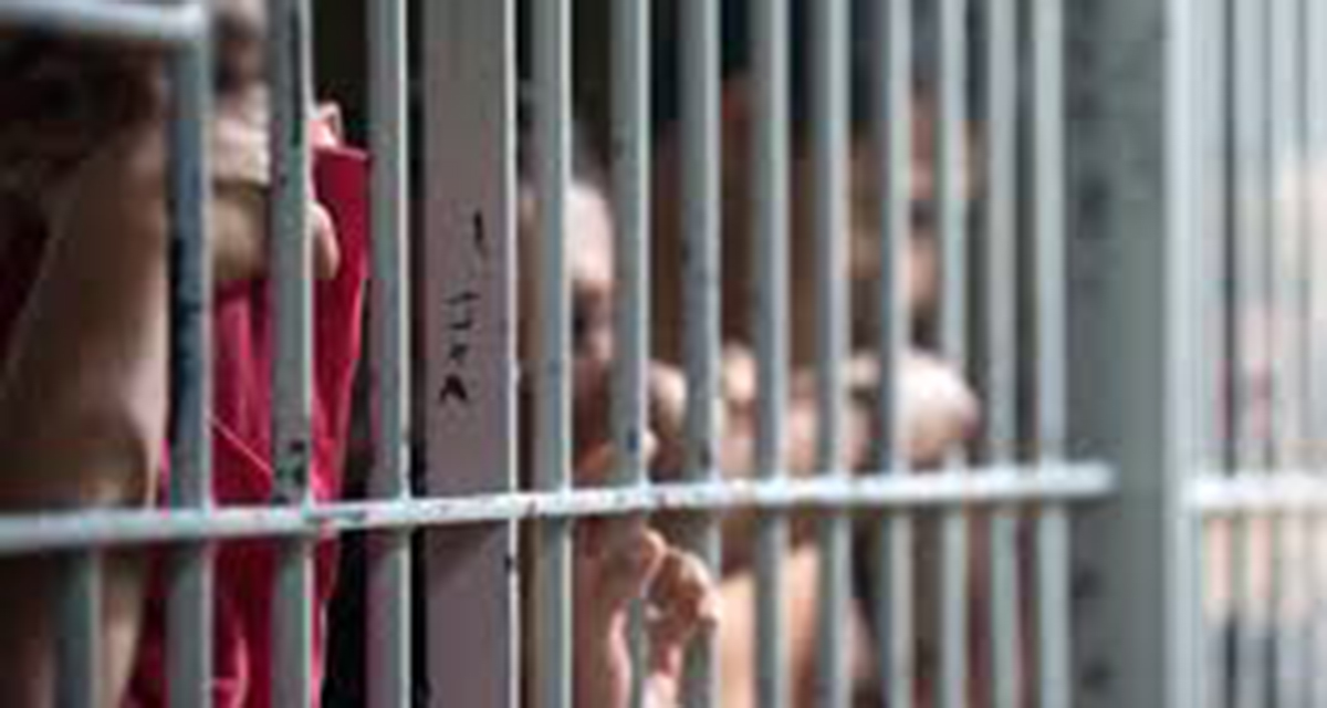 Reporta CNDH 414 casos de Covid-19 en cárceles