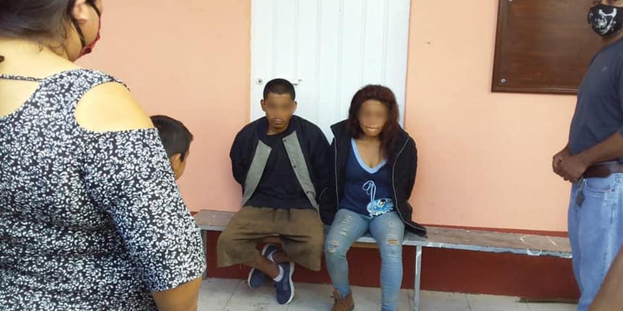 Presuntos ladrones se salvan de linchamiento en Huajuapan
