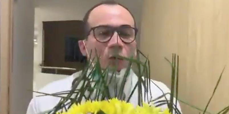Video: Arreglos funerarios con amenaza de muerte son enviados a médico