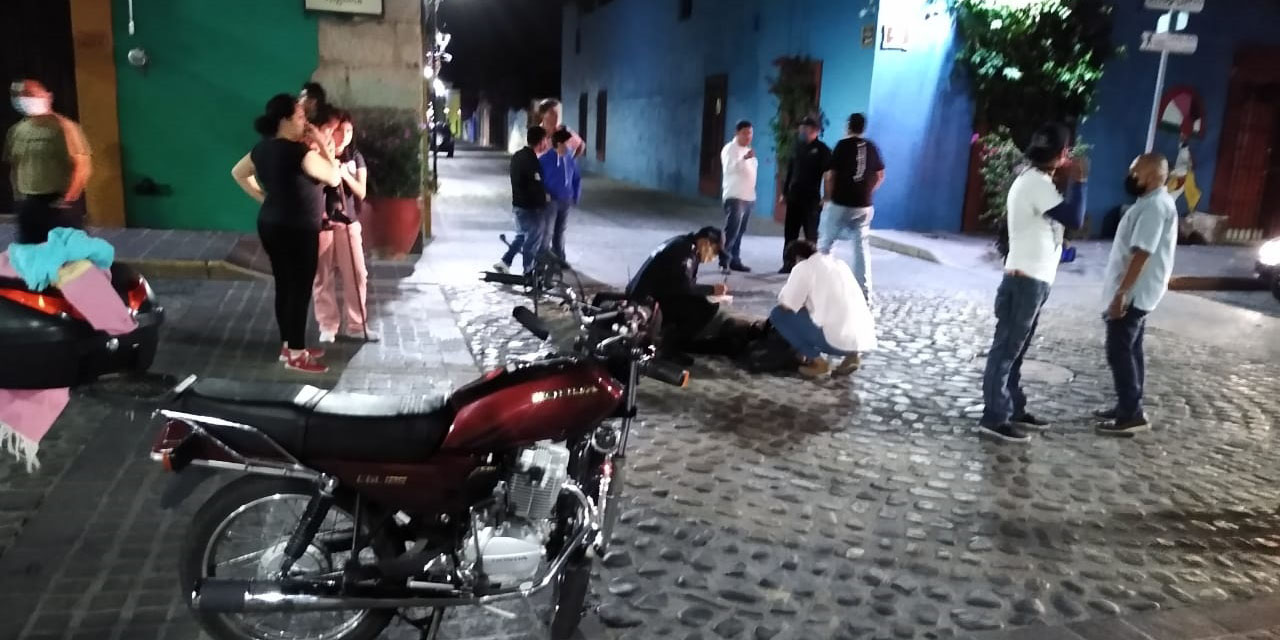 Camioneta embiste a motociclista en Jalatlaco y huye | El Imparcial de Oaxaca