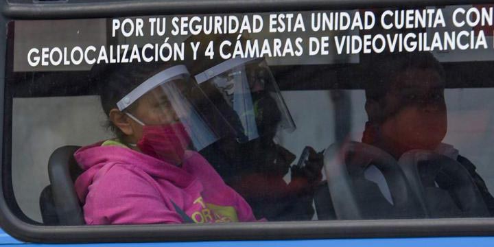 Así es la ‘nueva normalidad’ en el transporte público | El Imparcial de Oaxaca