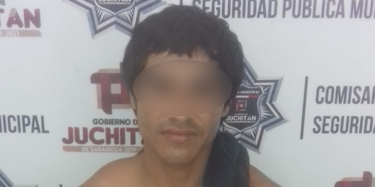 Hombre asalta a su ex pareja en Juchitán