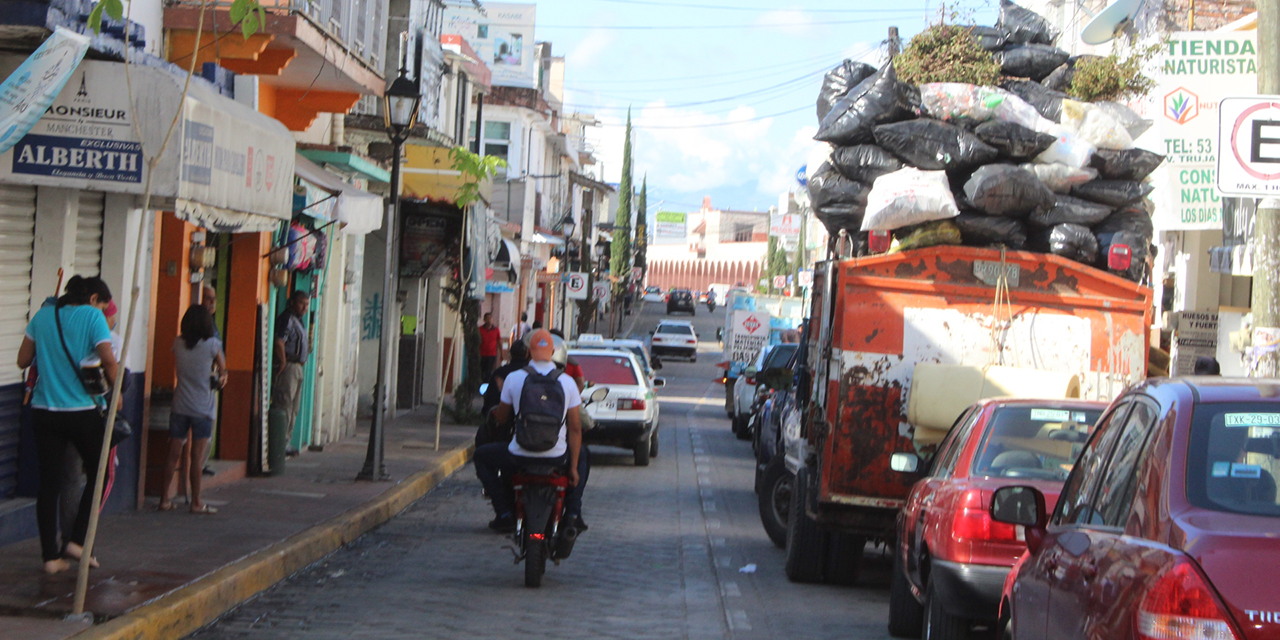Arrestan a dos personas en Huajuapan por no usar cubrebocas