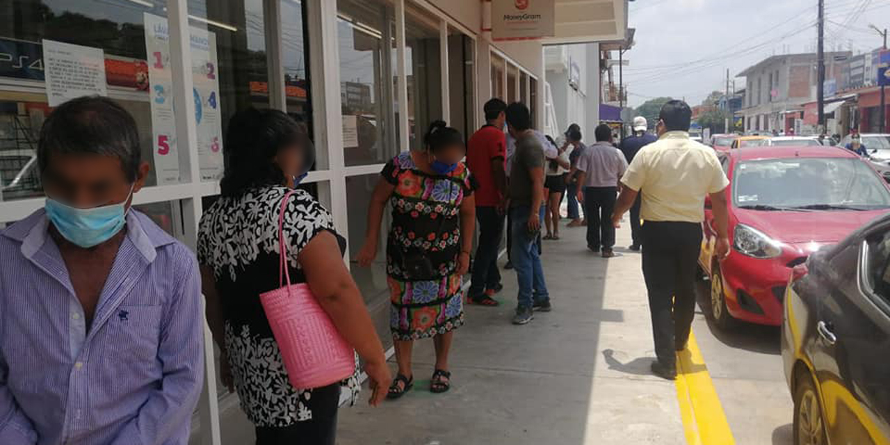 Trabajadores despedidos en Ciudad Ixtepec exigen pagos | El Imparcial de Oaxaca