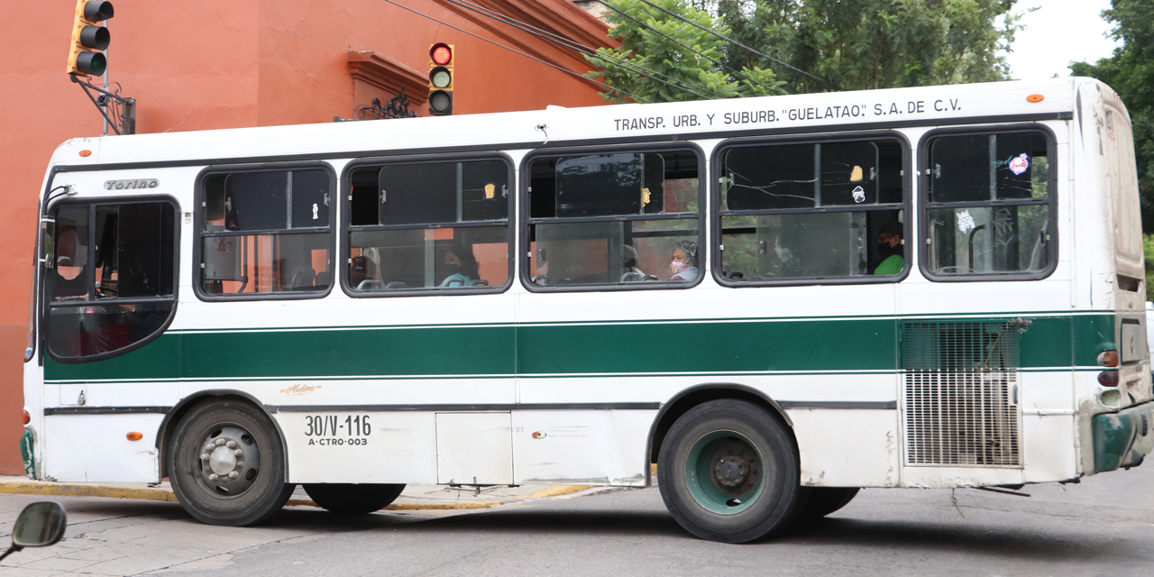 Transporte público de Oaxaca incumple medidas de Covid-19 | El Imparcial de Oaxaca