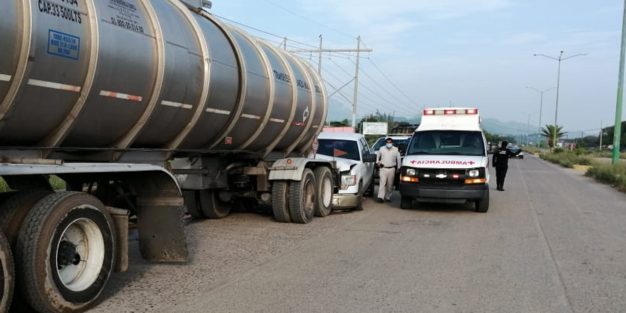 Fuerte choque de petroleros en Salina Cruz no deja víctimas | El Imparcial de Oaxaca