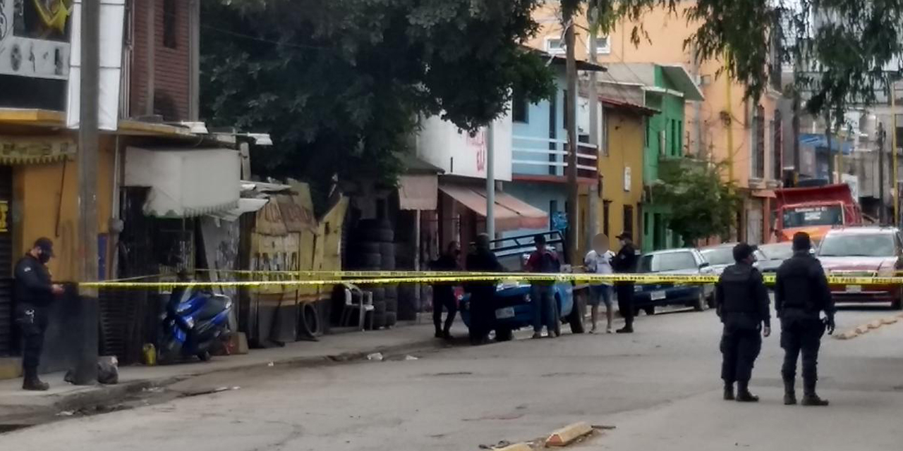 Carambola en carretera de Miahuatlán; hay heridos