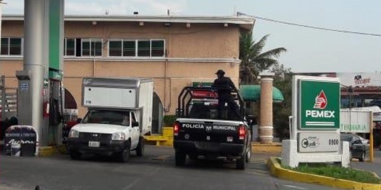 Asaltan gasolinera a mano armada en carretera a Tehuantepec | El Imparcial de Oaxaca