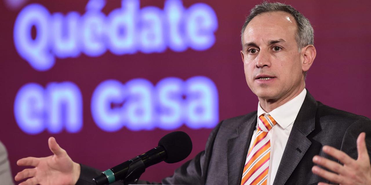 Video: Reportero pide entregar estudios sobre cubrebocas a AMLO y López-Gatell lo regaña por imprimirlos