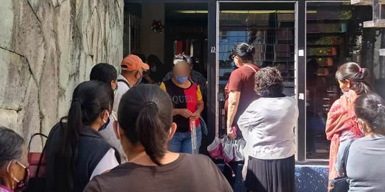 Saturan sucursales de bancos y TELECOMM en Huajuapan | El Imparcial de Oaxaca